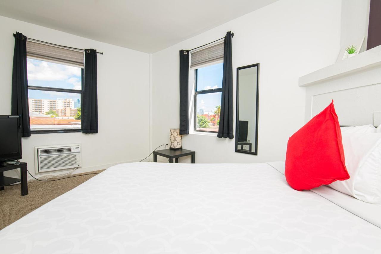 In The Heart Of - Port Of / Airport Apartamento